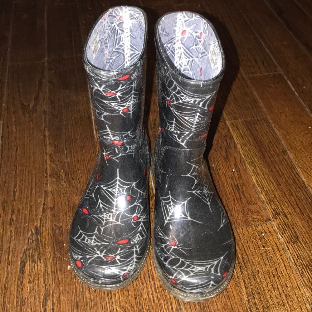 Rain boots